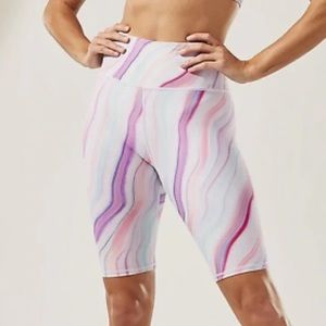 Athleta love proudly 7" bike shorts
